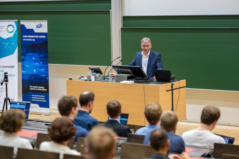 20230511_TUD_RSocher_018